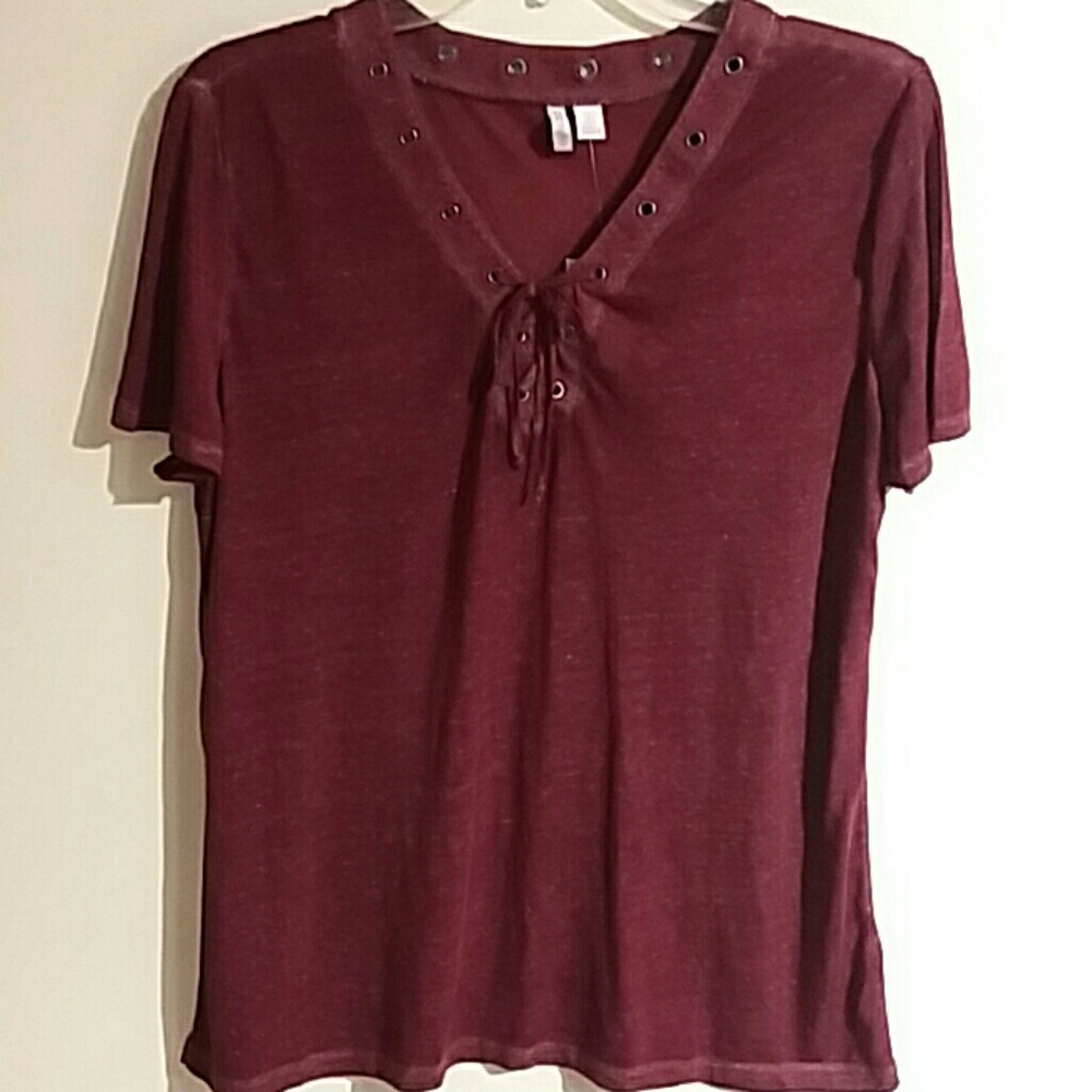 NWT Cato Short Sleeve Top